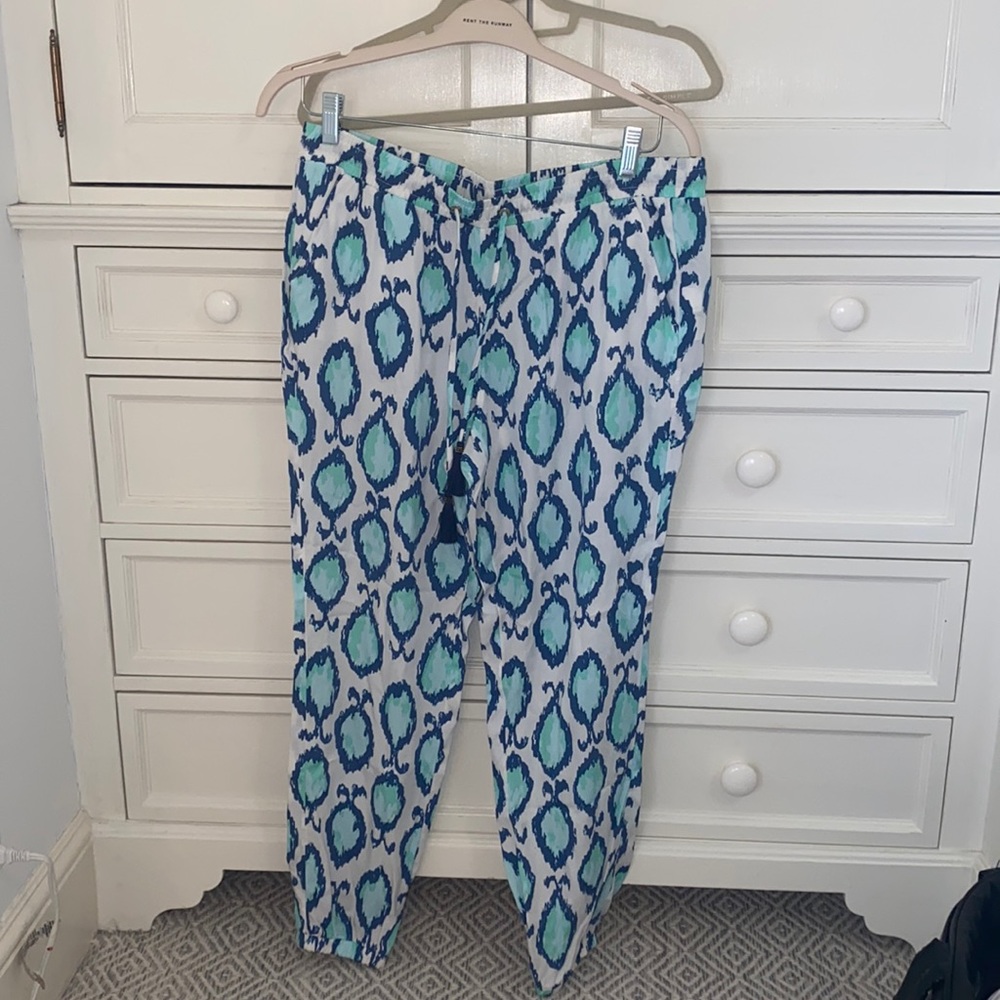 Lilly Pulitzer Teal and Blue Cat-eye pants!